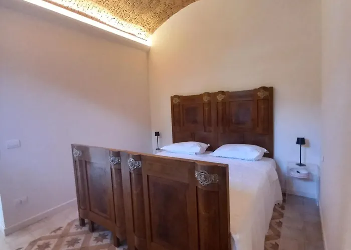 Annamaria -